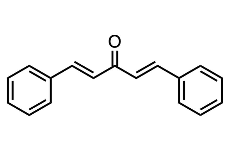 trans,trans-1,5-ジフェニル-1,4-ペンタジエン-3-オン